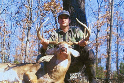 Kirk Kitchens with the buck of his dreams